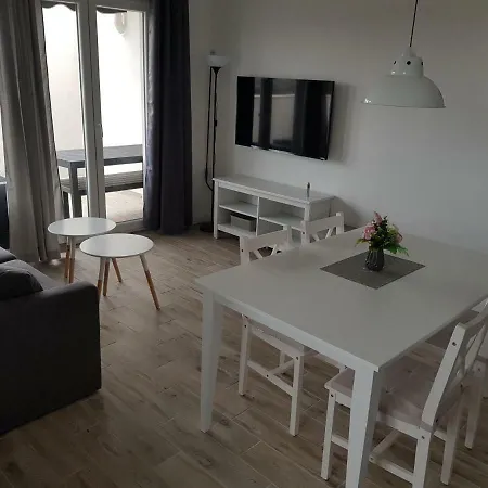 Rosenberg Apartman *